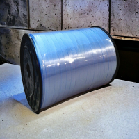 Panglica decorativa pentru baloane si cadouri albastru inchis 500 m0.5 cm